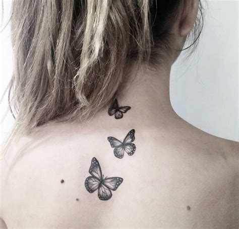 Significado de un tatuaje de mariposa en la espalda baja